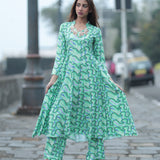 Green Crescent Waves  Co-ord set